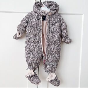 GAP Baby Girl’s Warmest Dawn Snowsuit Puffer size 0-6 months